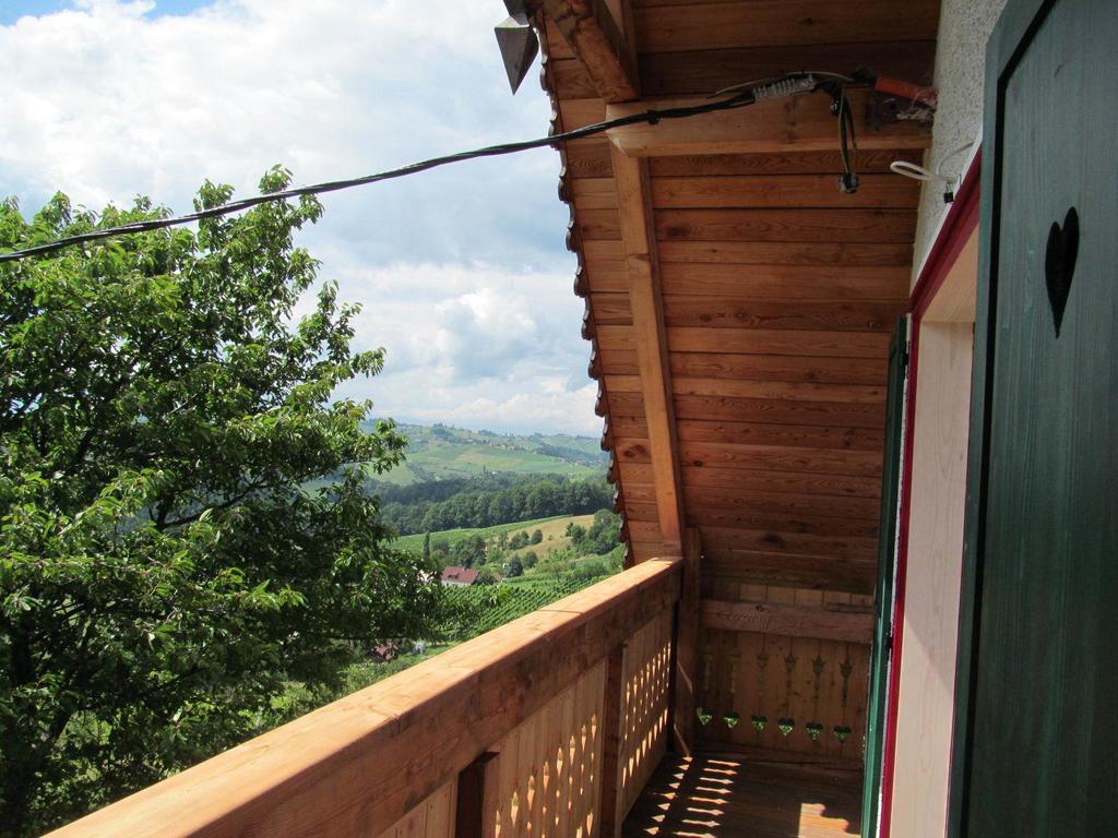 Holiday Home Sonnenhaus Svecina Exterior photo